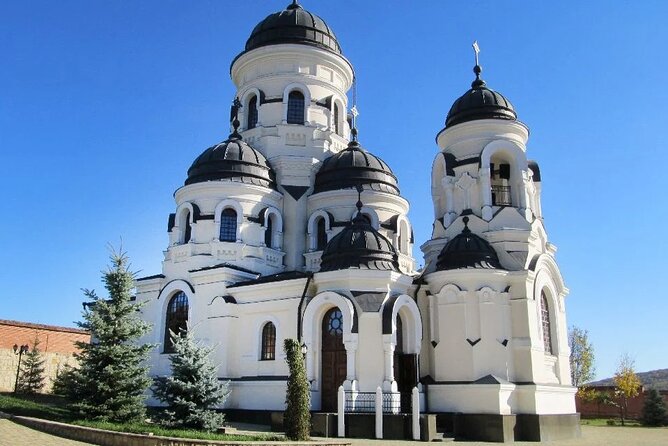 Highlights of Chisinau & Milestii Mici Wine Cellars - The Journey to Milestii Mici: From City Streets to Underground Tunnels