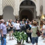 Highlights of Seville Monuments private Guided Tour - Highlights of the Tour: Alcázar, Santa Cruz, and Seville Cathedral