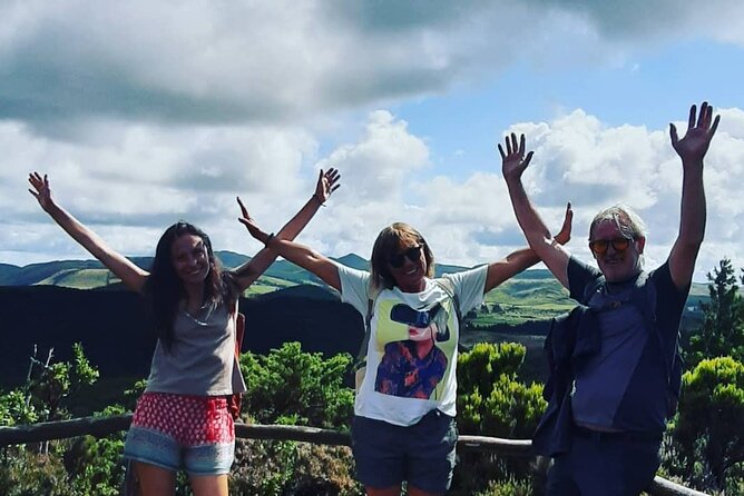 Hiking Trail Black Mysteries | Terceira Island - The Scenic Highlights: Lagoa do Negro and Pico do Gaspar