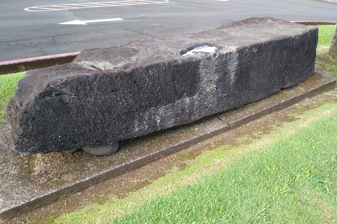 Hilo History and Legends (APP) Audio Self Guided Walking Tour - Discovering the S. Hata Building on Hawaii’s Immigration