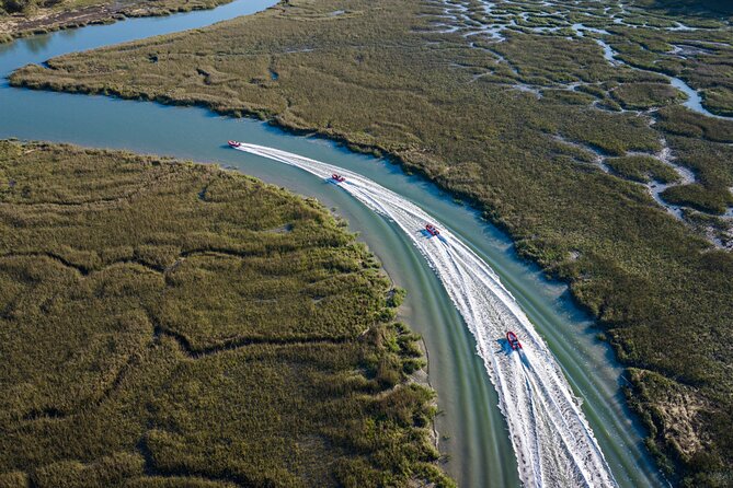 Hilton Head Sunset Dolphin and Sightseeing Tour via Mini Boat - Exploring Hilton Head from the Water’s Perspective
