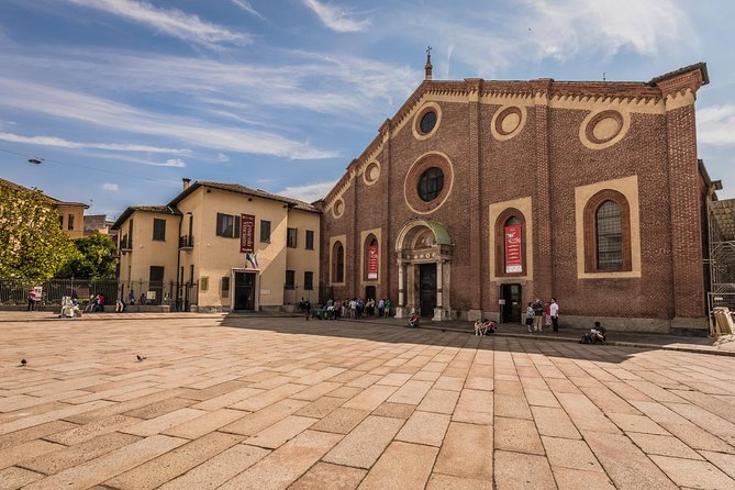 Historic Milan Tour with Skip-the-Line Last Supper Ticket - Discover the Highlights of Milan’s Historic Center