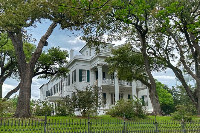 Historic Natchez and Emerald Mound Full Day Private Tour - Exploring Stanton Hall’s Greek Revival Grandeur