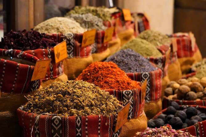 Historical Istanbul Shopping Tour - Turkey Insiders Team - Discovering the 16th Century Caravanserai with Carpets and Kilims