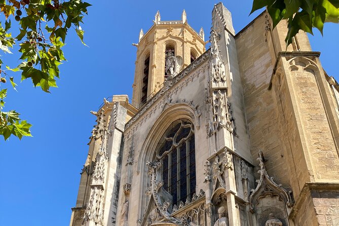 Historical visit/Treasure Hunt of Aix en Provence - Discovering the Hôtel de Caumont Art Centre