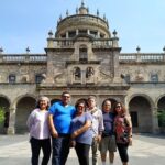 History and Murals: Walking Tour Guadalajara - Visiting Parroquia El Sagrario Metropolitano, a Golden Quarry Treasure