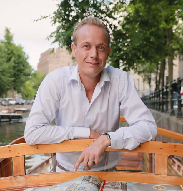 History of Amsterdam - Origins of a Golden Age - Summarizing How Geography, Politics, and Culture Shaped Amsterdam