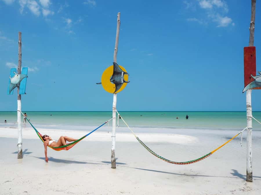 Holbox Island Day Trip includes Yalahu and Pasion Islands - Yalahau Cenote: A Refreshing Natural Spring