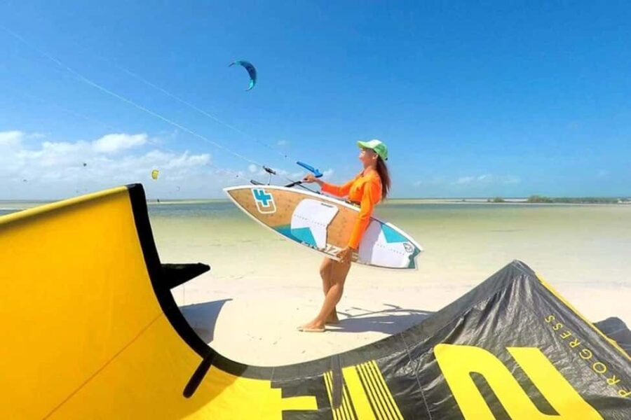 Holbox: Kitesurfing Lessons Private Course (6 hours) - The Role of Experienced Instructors