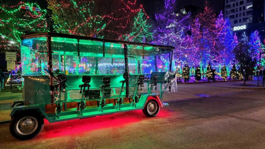 Holiday Lights Tour with Trolley Pub Columbus - How the Electric-Assist Trolley Enhances the Experience
