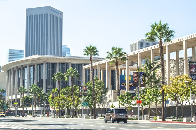 Hollywood, Celebrity Homes, Film Locations and Sunset Strip Tour in Los Angeles - Marvel at the Architecture of TCL Chinese Theatre
