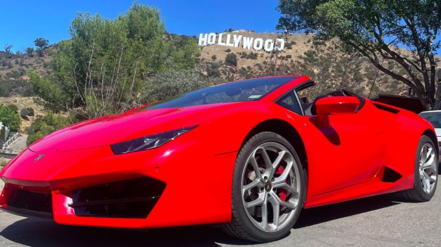 Hollywood Sign 30 Min Lamborghini tour (Drive or Be driven) - The Thrilling 30-Minute Lamborghini Huracan Spyder Experience