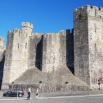 HOLYHEAD SHORE EXCURSION: North Wales Adventure - Sightseeing Day Trip Tour - Conquer Conwy’s Historic Town Walls