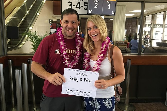 Honeymoon Airport Lei Greeting on Honolulu Oahu - Honolulu Airport: The Starting Point of Your Lei Greeting