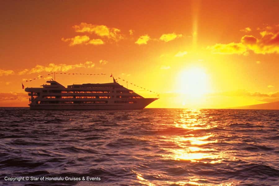 Honolulu: Sunset Cruise with Mai Tai and Snacks - The Star of Honolulu: Hawaiis Largest Dinner Cruise Vessel