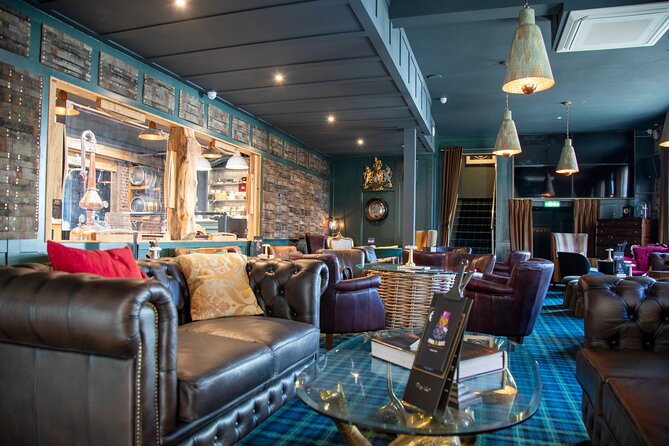 Hooting Owl Distillery York - Distillery Tour & Guided Tasting - Inside the Distillery: Learning About the Craft of Spirits