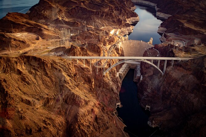 Hoover Dam and Red Rock Canyon Combo Private Tour - Lunch and Historic Boulder City