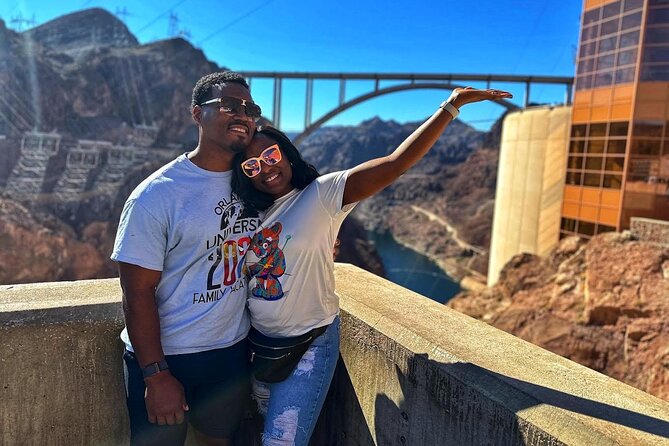 Hoover Dam Walk-On-Top Tour w/ Seven Magic Mountains & Vegas Sign - Visiting the Welcome to Las Vegas Sign