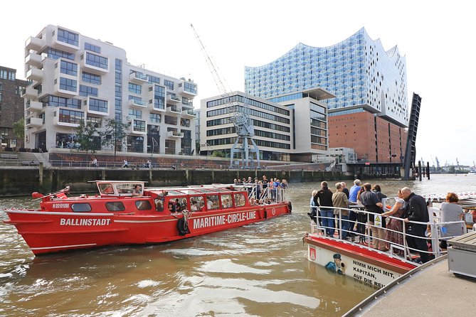 Hop-on hop-off on the water with the Maritime Circle Line in Hamburg - Hamburg’s Top Waterfront Attractions Along the Route