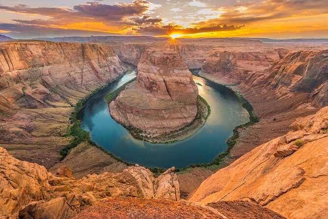 Horseshoe Bend and Antelope Canyon Adventure - Hike to Horseshoe Bend for Iconic Colorado River Views