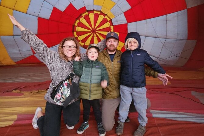 Hot Air Balloon Ride & Guided tour in Teotihuacan - The Hot Air Balloon Experience: Safety and Spectacle