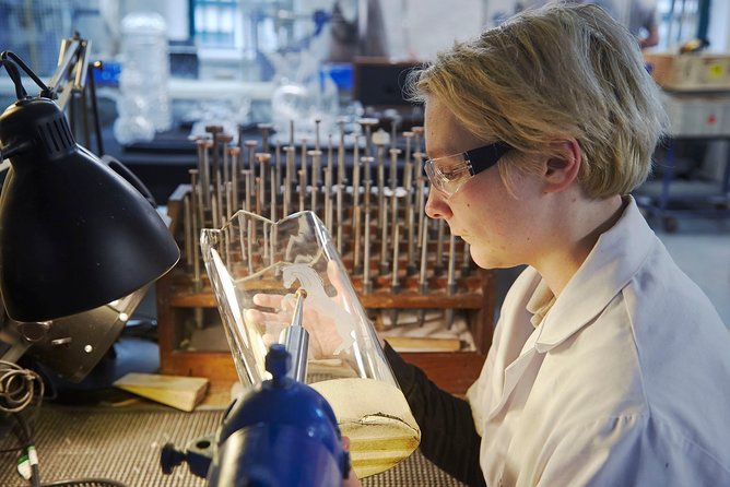 House of Waterford Crystal Guided Factory Tour - The Waterford Crystal Factory Location and Operating Hours