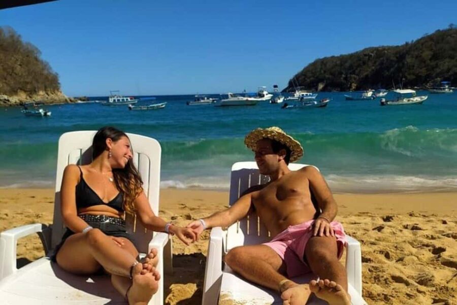 Huatulco: 7 Bays Boat Tour with Snorkeling and Lunch - Snorkeling and Marine Life Encounters in Chachacual and Maguey