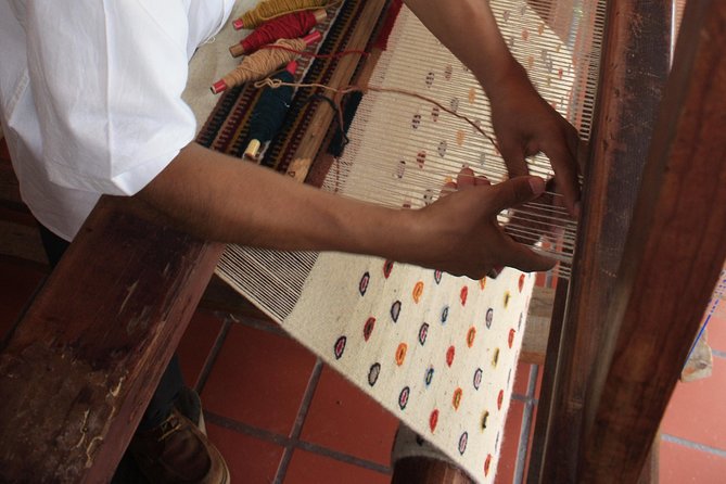Huatulco City Tour - Visit to a Traditional Tortilla and Weaving Workshop