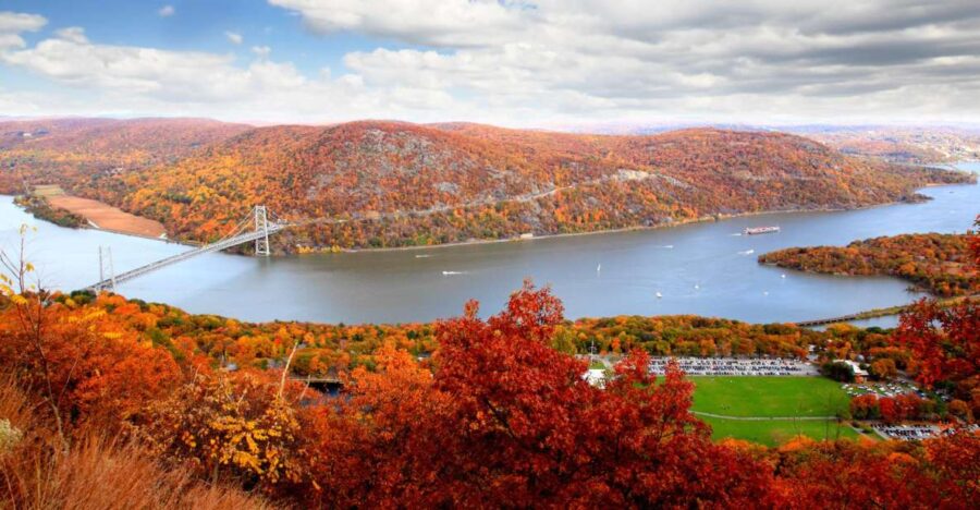 Hudson Valley Fall Foliage Shared Helicopter Tour - The Location and Meeting Point at Westchester County Airport