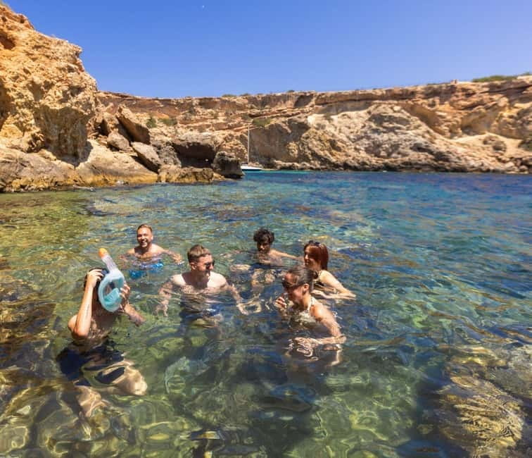 Ibiza: Pool Party Crawl with 4 Venues in 1 Day - Starting the Day at Big Putts with Open Bar and Party Games