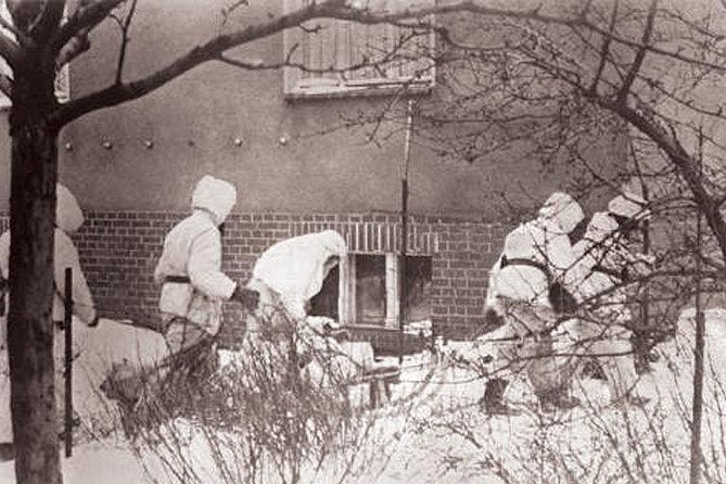 III Reich and WW2 in Wroclaw. Monday-Friday regular tour - Exploring the Site of the Former New Synagogue and Gestapo Building