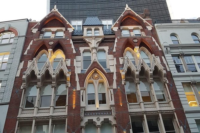 Immersive Treasure Hunt Adventure - City of London's Secrets - How the Clue System Works