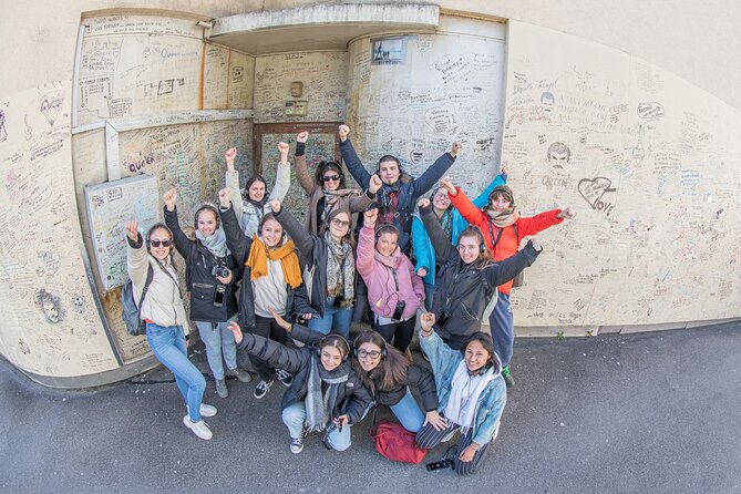 In the footsteps of Freddie Mercury (Extended 2h30 version) - Starting Point and Meeting Logistics in Montreux