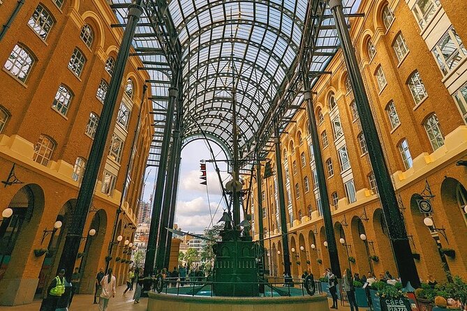 Interactive Treasure Hunt London - City of London/Southwark - Starting Point: St. Paul’s Cheapside