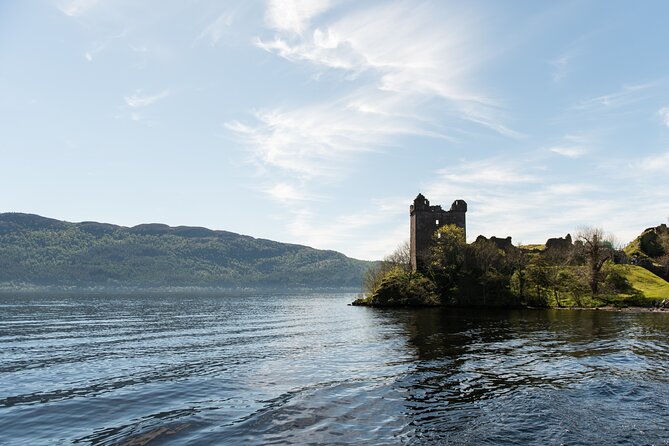 Inverness: Loch Ness & The Highlands - From Inverness to Loch Ness and Urquhart Castle
