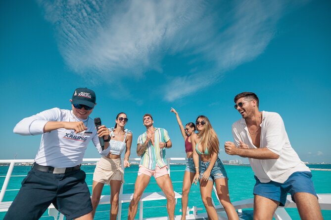 Isla Mujeres by Xcaret All-Inclusive Catamaran Cruise - Exploring Isla Mujeres Vibrant Streets