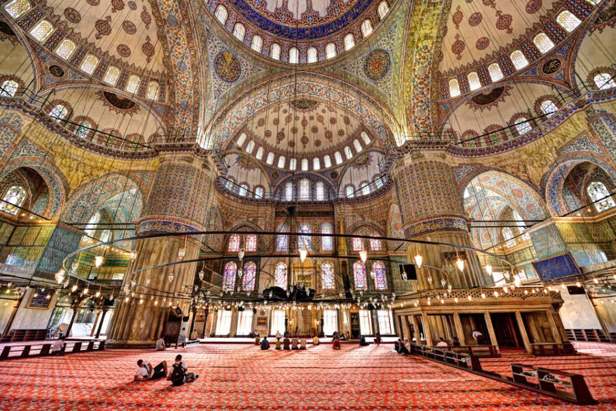 Istanbul: Blue Mosque, Hagia Sophia, & Basilica Cistern Tour - Starting Point in Sultanahmet, the Historic Heart of Istanbul