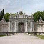Istanbul Combo: Dolmabahce Palace & Galata Tower - Discover the Grandeur of Dolmabahce Palace and Its Harem