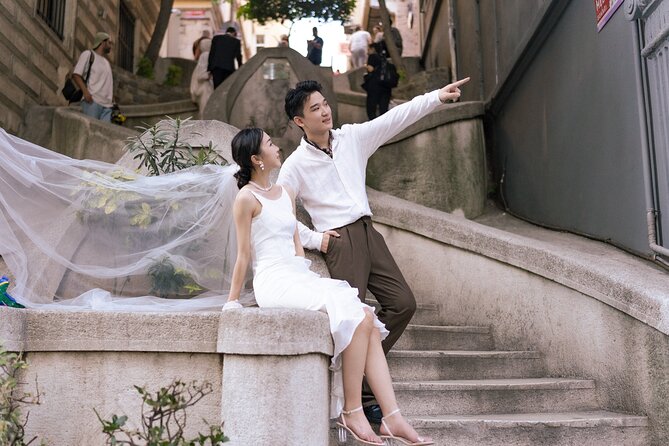 Istanbul Photoshoot tour with Local Photographer - Start at Taksim Camii with Cultural Context