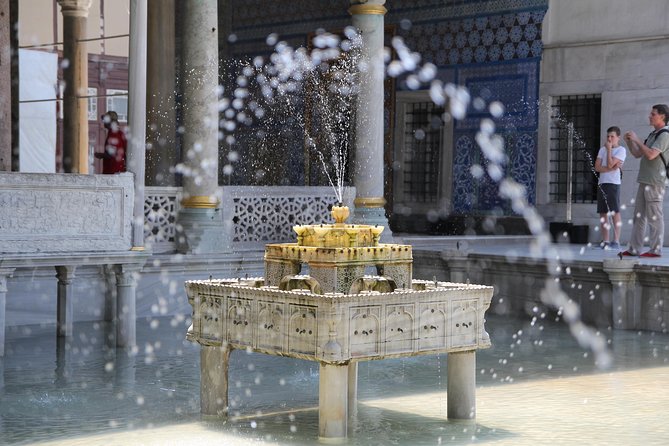 Istanbul Private Tours: 1, 2 or 3 Day Highlights - Visiting the Hippodrome and the Blue Mosque