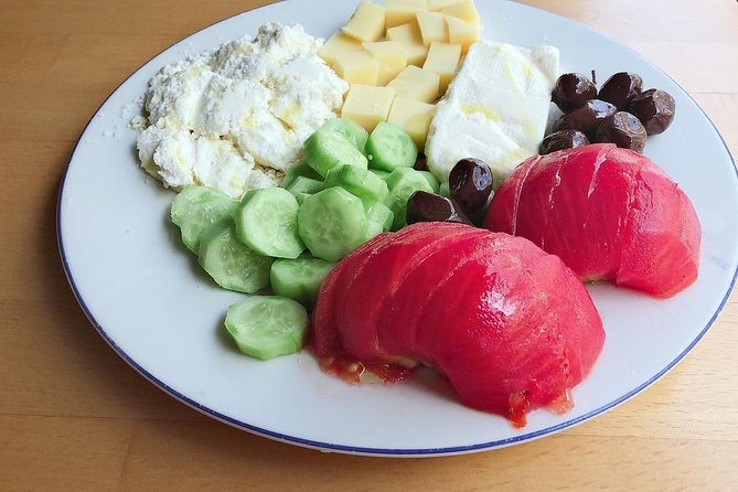 Istanbul Private Walking Food Tour With Secret Food Tours - Discovering Kadikoy’s Vibrant Streets and Street Art