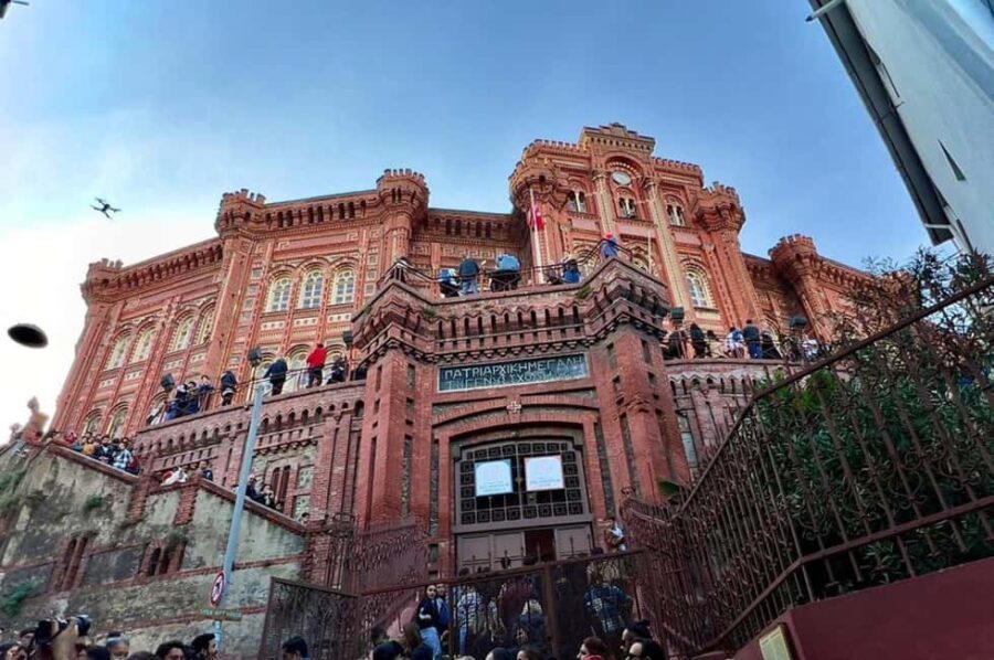 Istanbul: Rainbow Fener & Balat Walking Tour w/Local Guide - Visiting Key Religious Landmarks in Fener and Balat