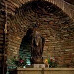 Istanbul to Ephesus Full Day Guided Tour, Flight and Lunch incl. - Visiting Virgin Mary’s House: A Sacred Pilgrimage