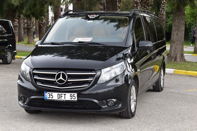 Izmir Airport to Cesme/Alacati, Kusadasi, and Foca Transfers - Modern, Air-Conditioned Vehicles with Extra Comforts