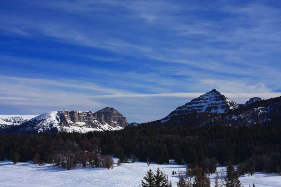 Jackson: Full-Day Snowmobile Rental with Gear & Trailer - Convenient Pickup in Jackson for Trail Exploration