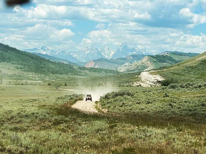 Jackson Hole: 4-Hour Gros Ventre Off-Road Private Adventure - Navigating Historic Trails in the National Elk Refuge and Antelope Flats