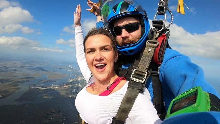 Jacksonville: Tandem Skydiving Experience - The Aircraft and Safety Protocols of Skydive Amelia Island