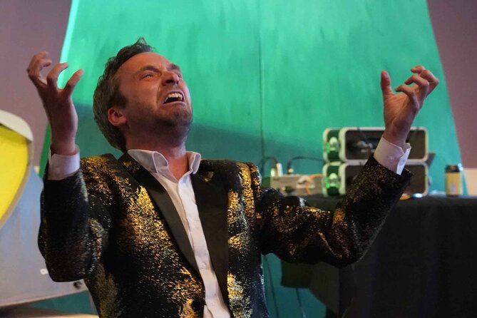 Jasper's Live Theater show - From Jasper with Love - What the "From Jasper with Love" Show Offers