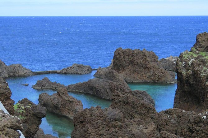 Jeep Adventure to Volcanic Pools & UNESCO Forest Treasures - Exploring the Volcanic Pools of Porto Moniz