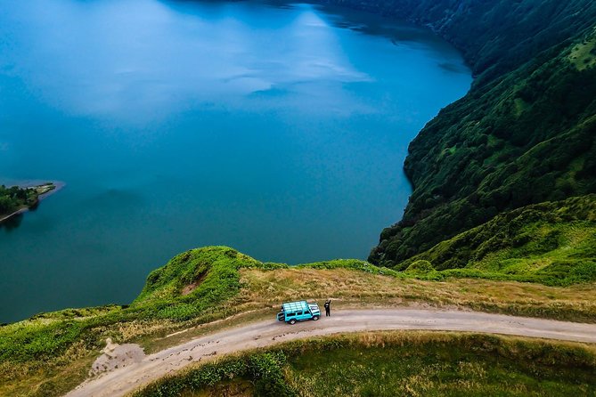 Jeep Tour Full Day Sete Cidades & Lagoa do Fogo with lunch and drinks included. - Visiting Lagoa do Fogo Crater
